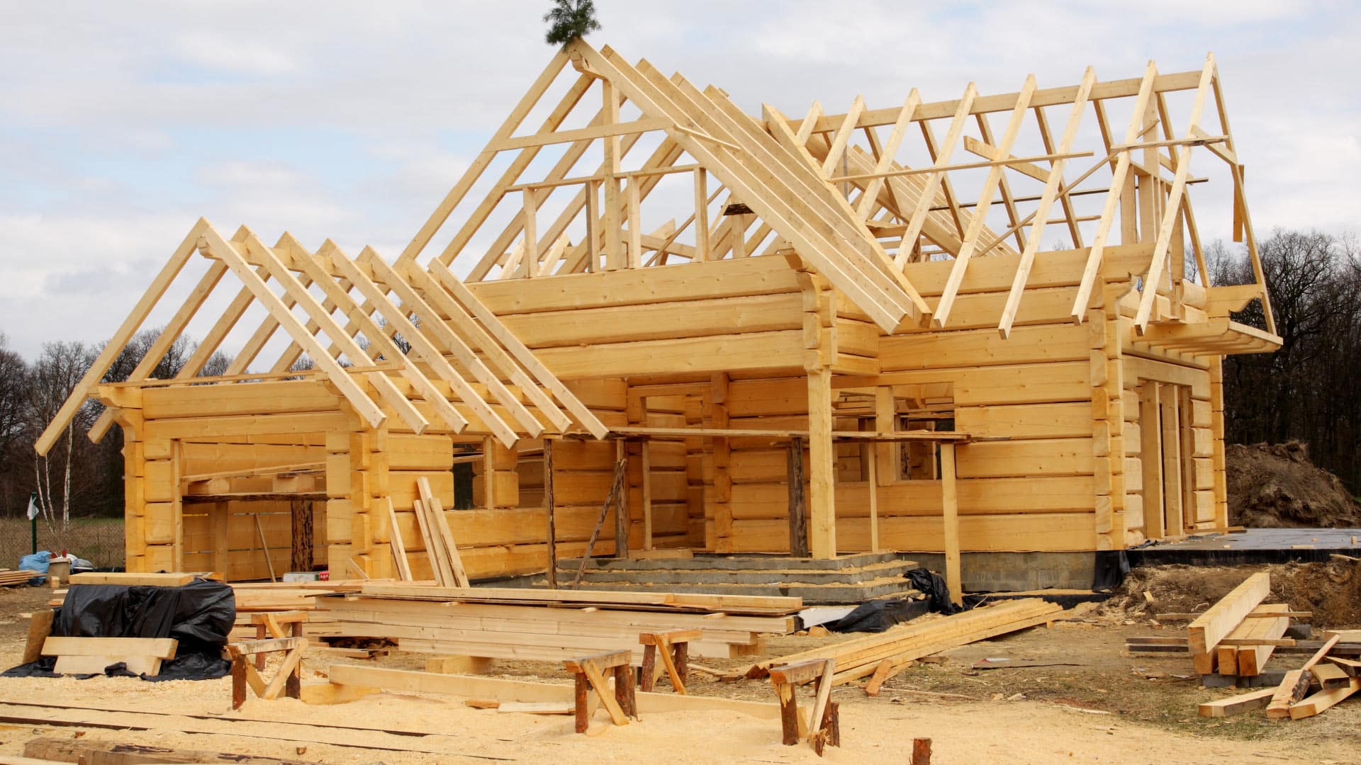 How Self Storage Can Help When Building a New House