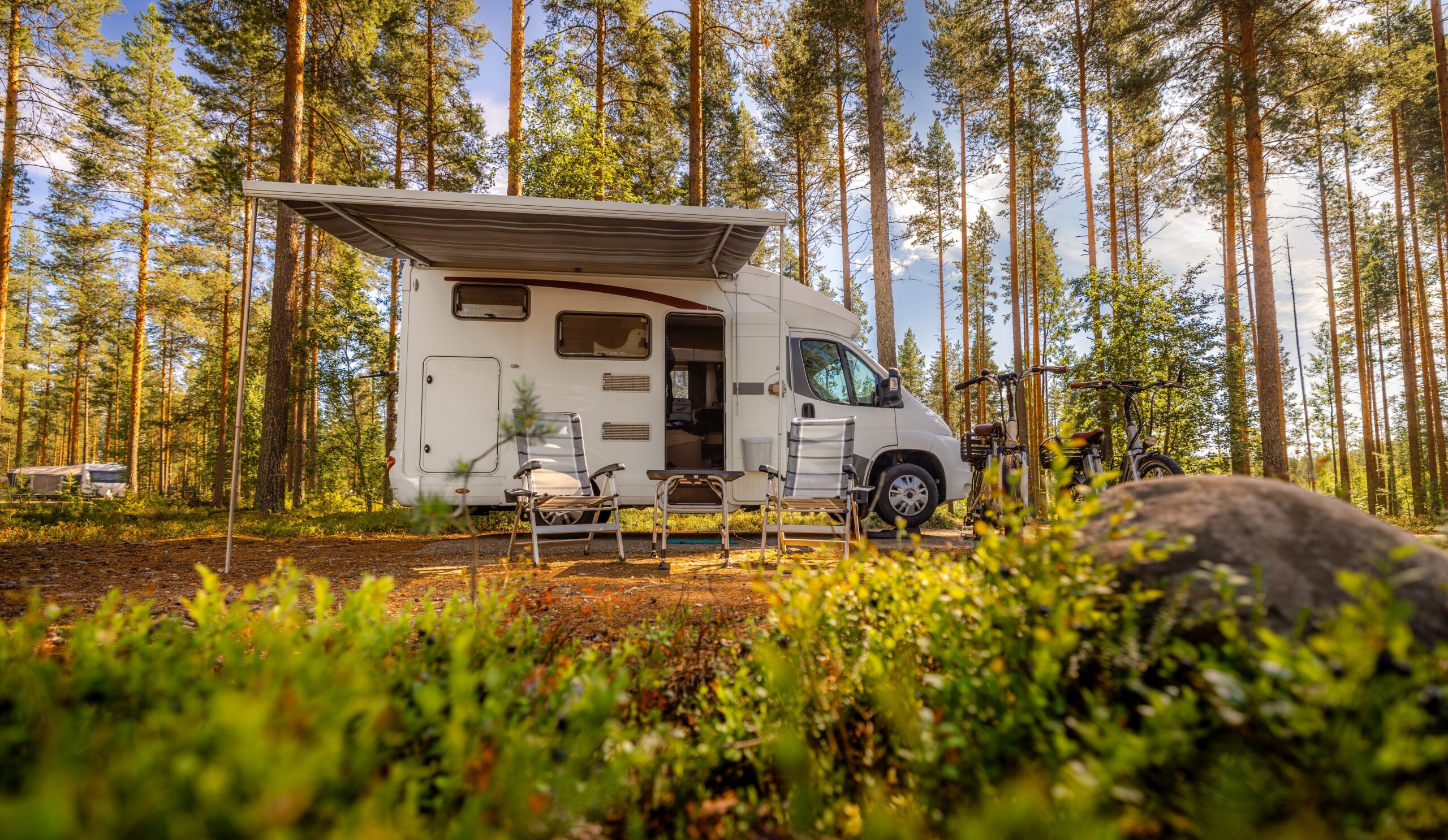 Relocating RVs: An Expert Guide to Finding RV Relocation Deals and Cheap Motorhomes for Rent [2025]
