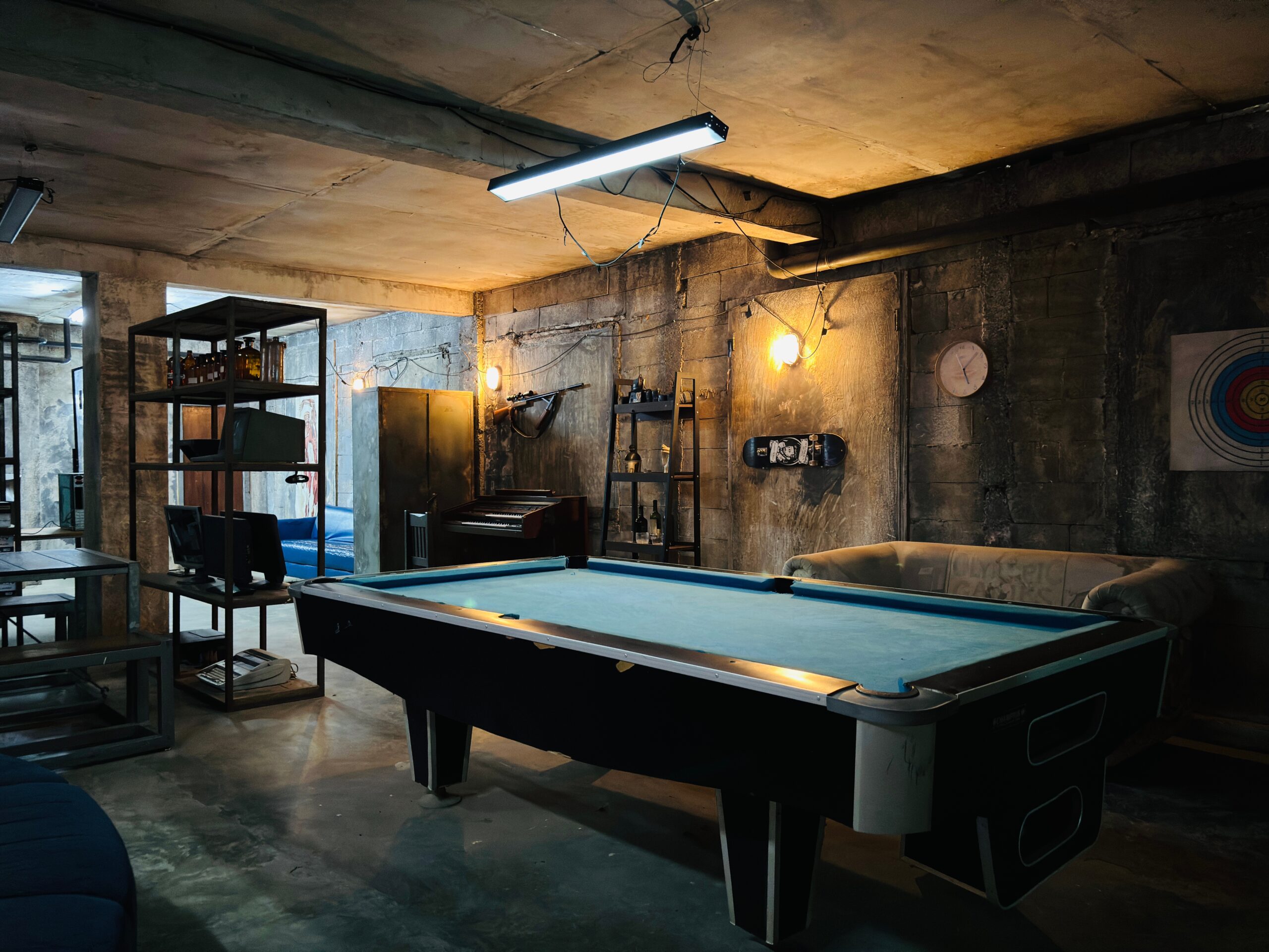 Man Cave Garage Ideas: DIY Man Cave Tips for Transforming Your Garage